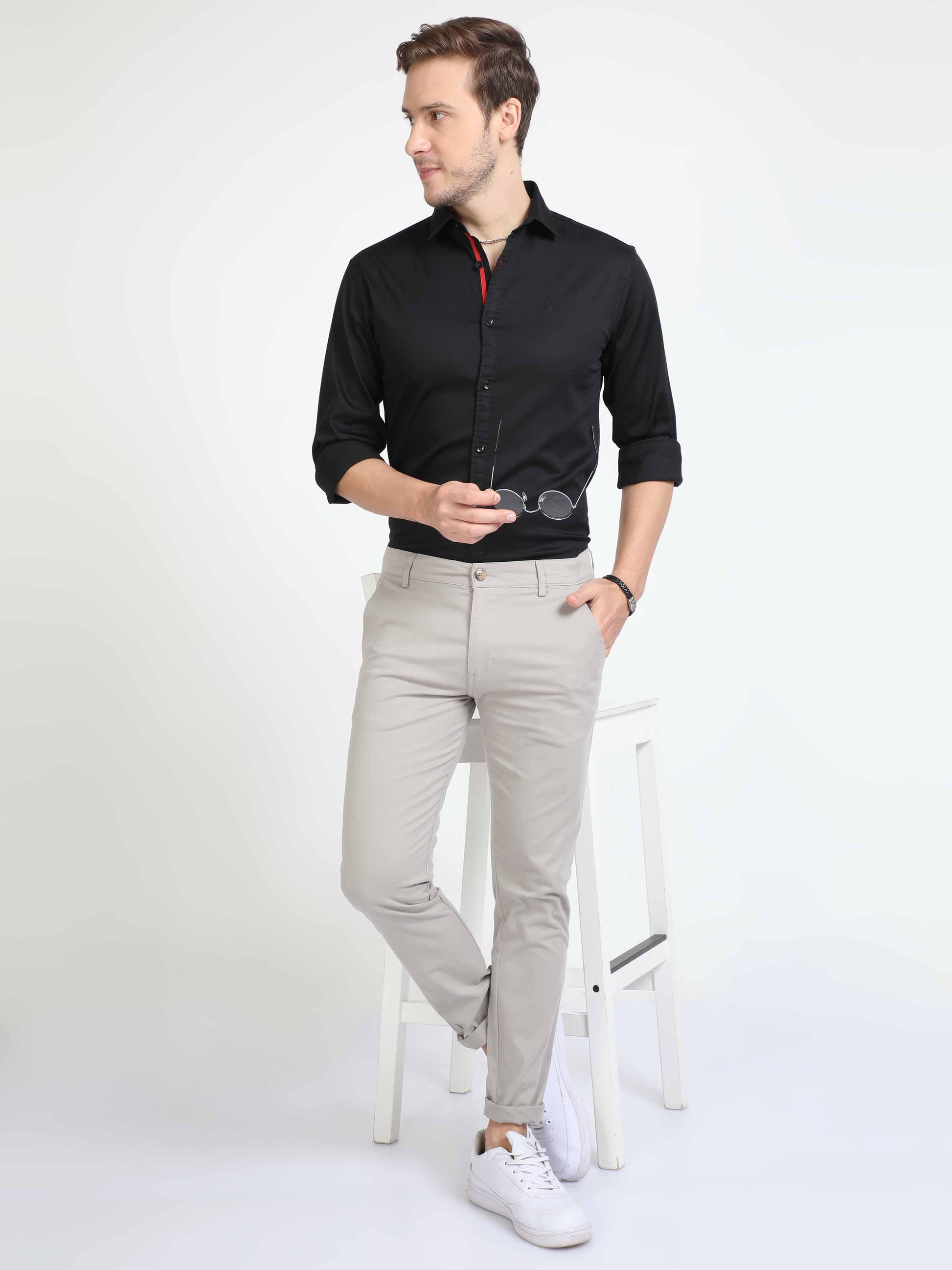 mens beige chino pants