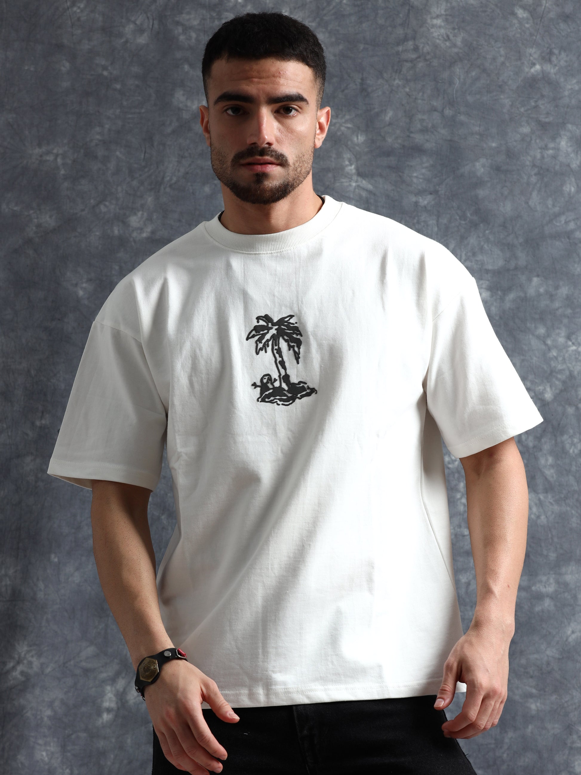 white oversized t shirt for Men - Black Denim