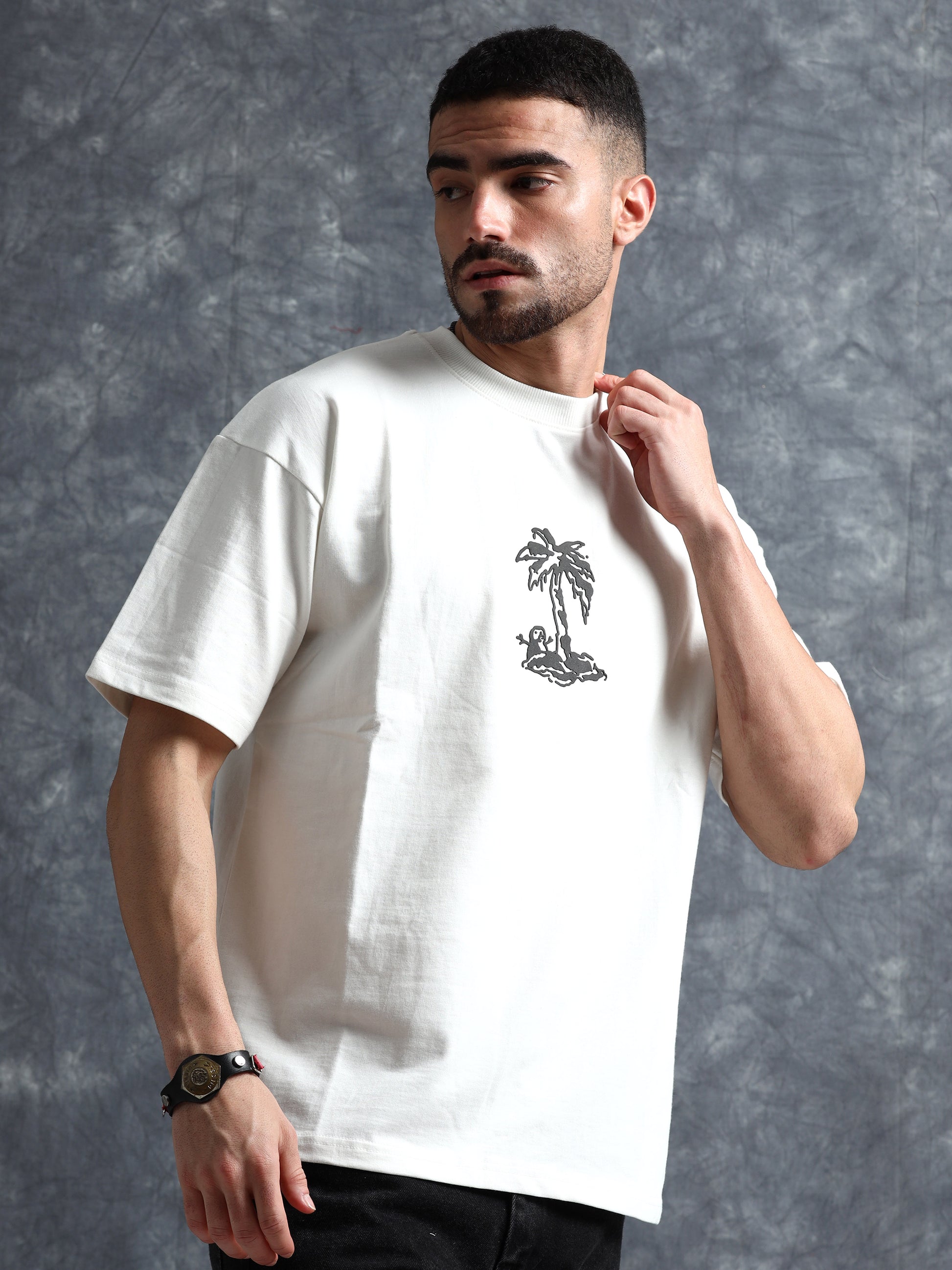 white oversized t shirt for Men - Black Denim